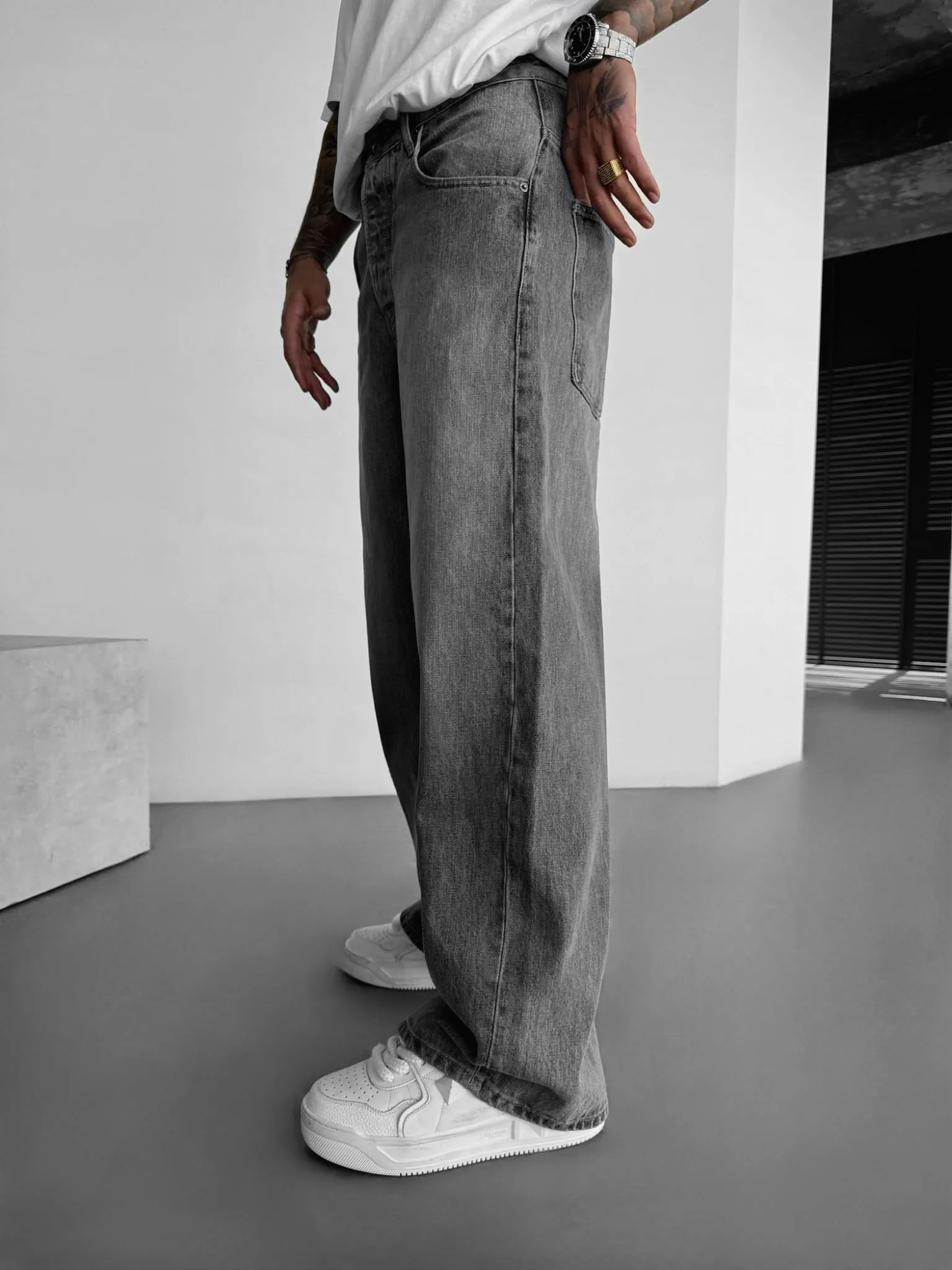Baggy Washed Jeans - Grey