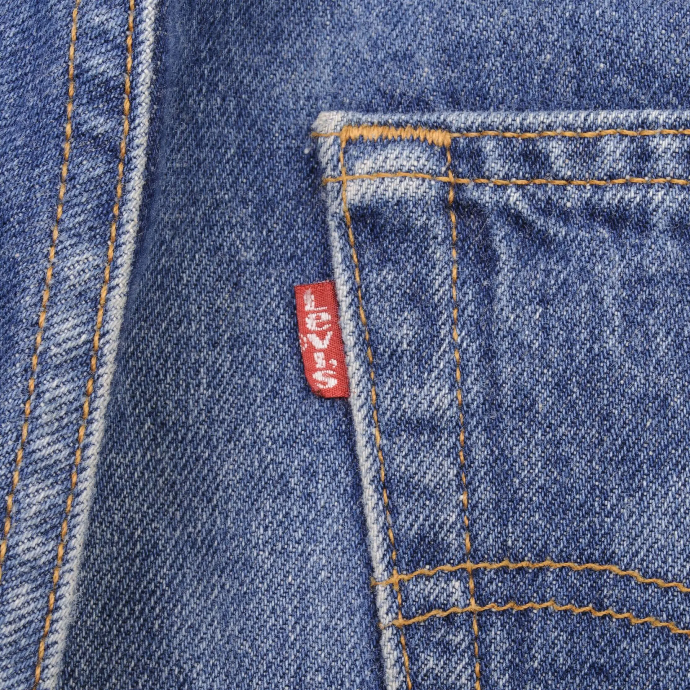 VINTAGE LEVIS 501 JEANS INDIGO 1990S SIZE W34 L32 MADE IN USA